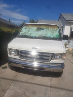 1995 Ford E-250