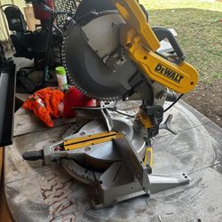 Dewalt miter Saw NEW  12” 