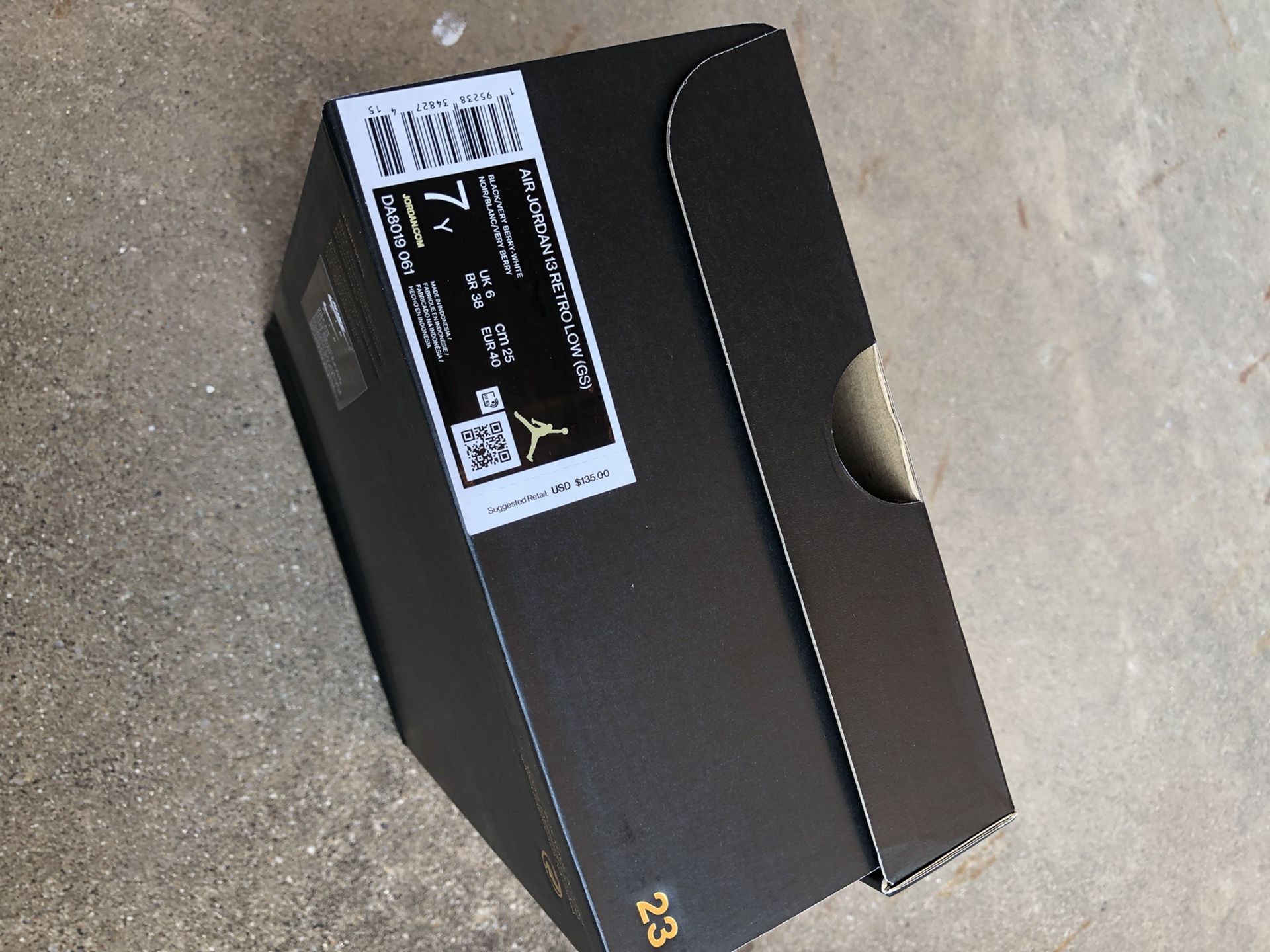 Air Jordan Retro 13 Low Very Berry Size 7 GS