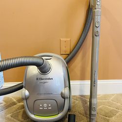 Electrolux Oxygen Three Canister Vacuum Cleaner Thumbnail