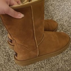 UGG Boots 