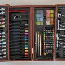 Art Supplies / Carry Box