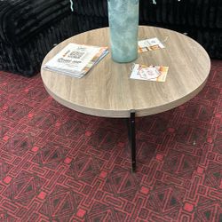 Round Coffee Table 