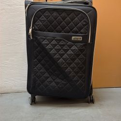 It Luggage Brand In Good Condition