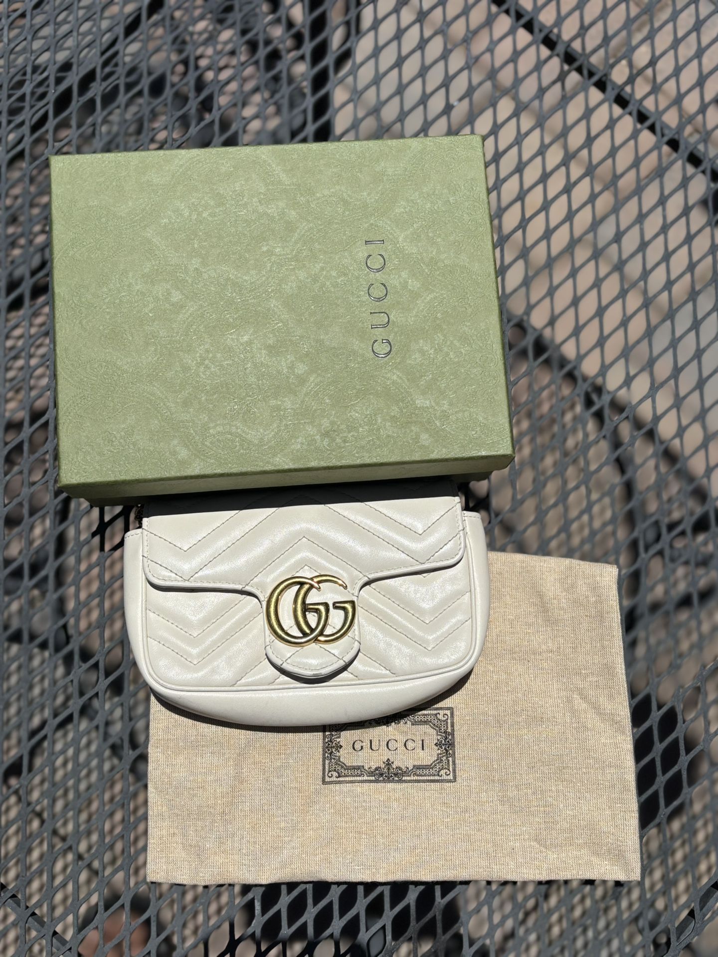 Gucci Shoulder Bag