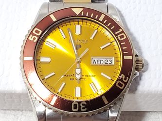 Vintage Pulsar by Seiko Men's Day Date Watch Yellow Dial Two Jewels Gold Tone SS