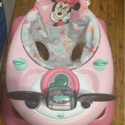 Minne Mouse Walker