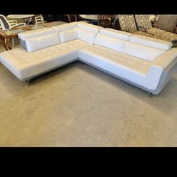 Like New Leather Sectional Couch 