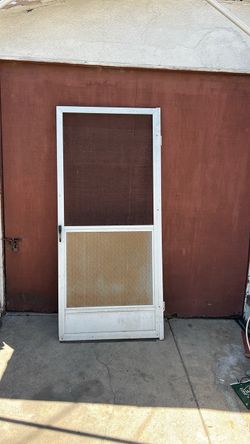 Screen door