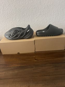 Onyx Foamrn And Slide Size 11 & 10
