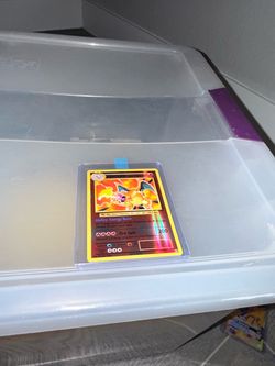 Reverse halo charizard