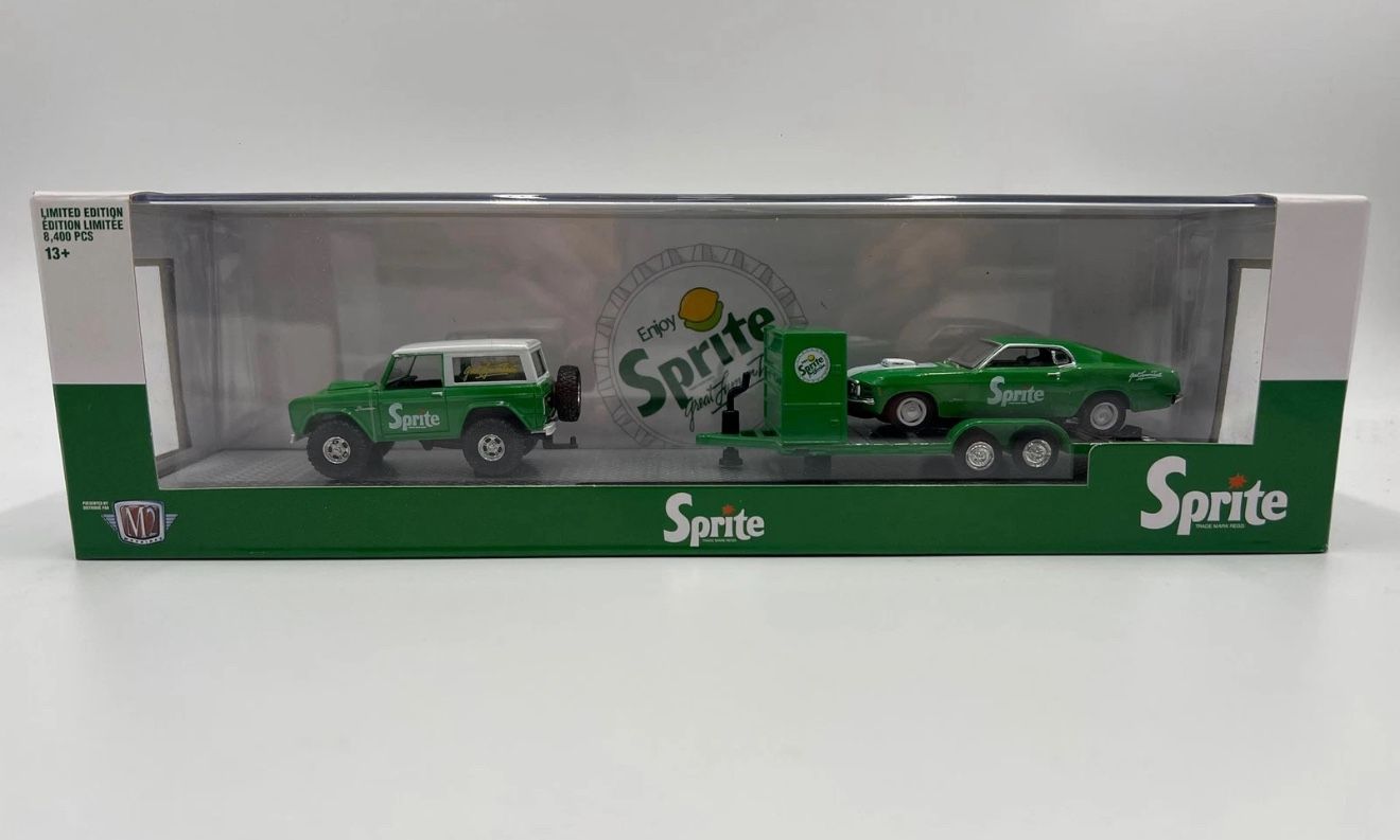 M2 Machines Auto Haulers Sprite 1966 Ford Bronco & 1970 Ford Mustang 428 SCJ TW1