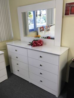 Dresser with mirror