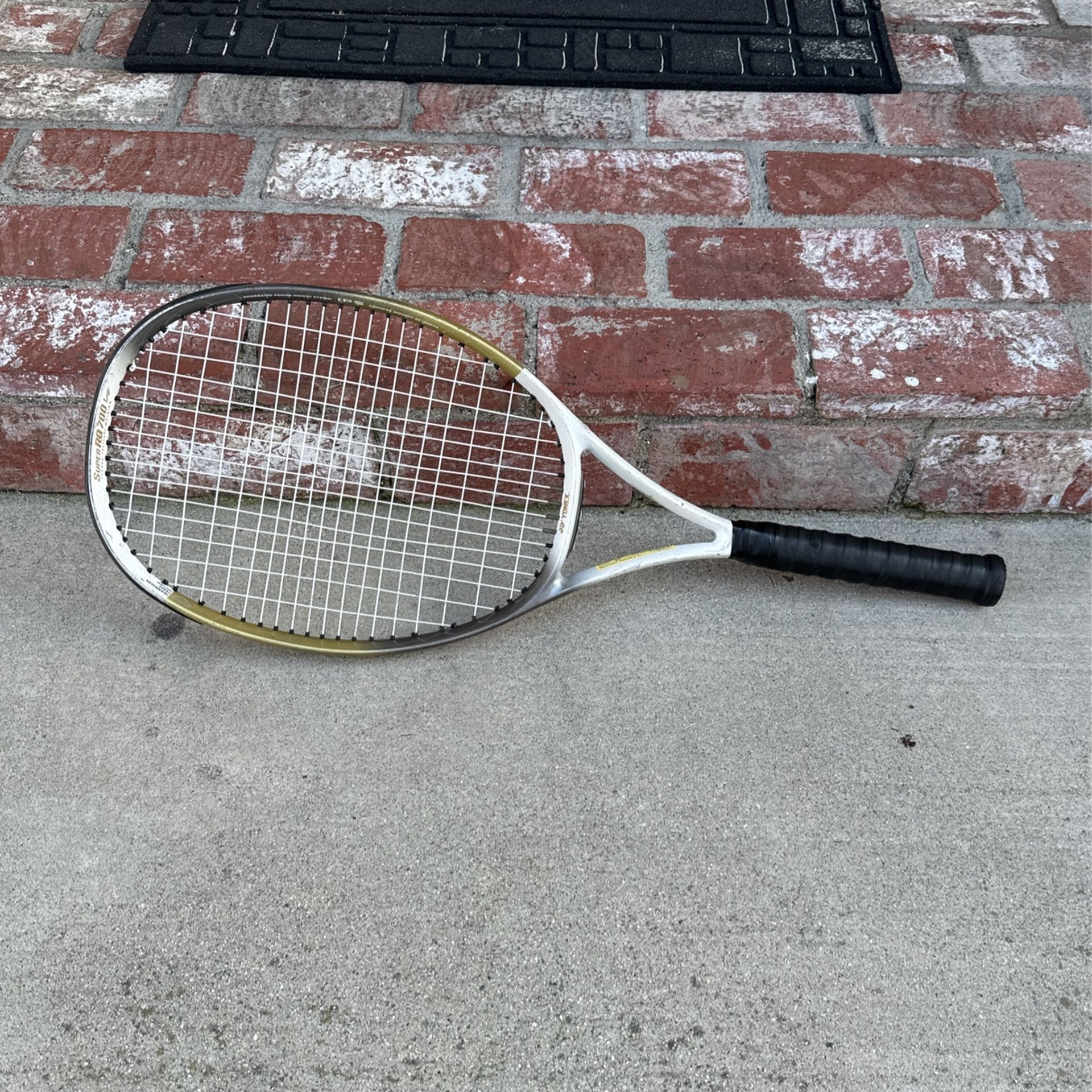 Yonex Ultimum RQ Ti 1700 Tennis Racket