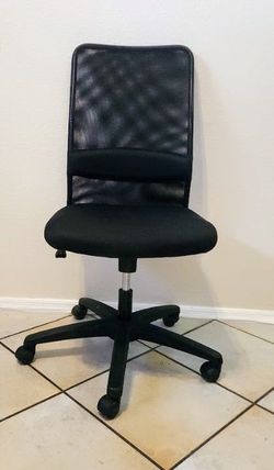 🎀 Black Mesh Back Boss Office Task Chair