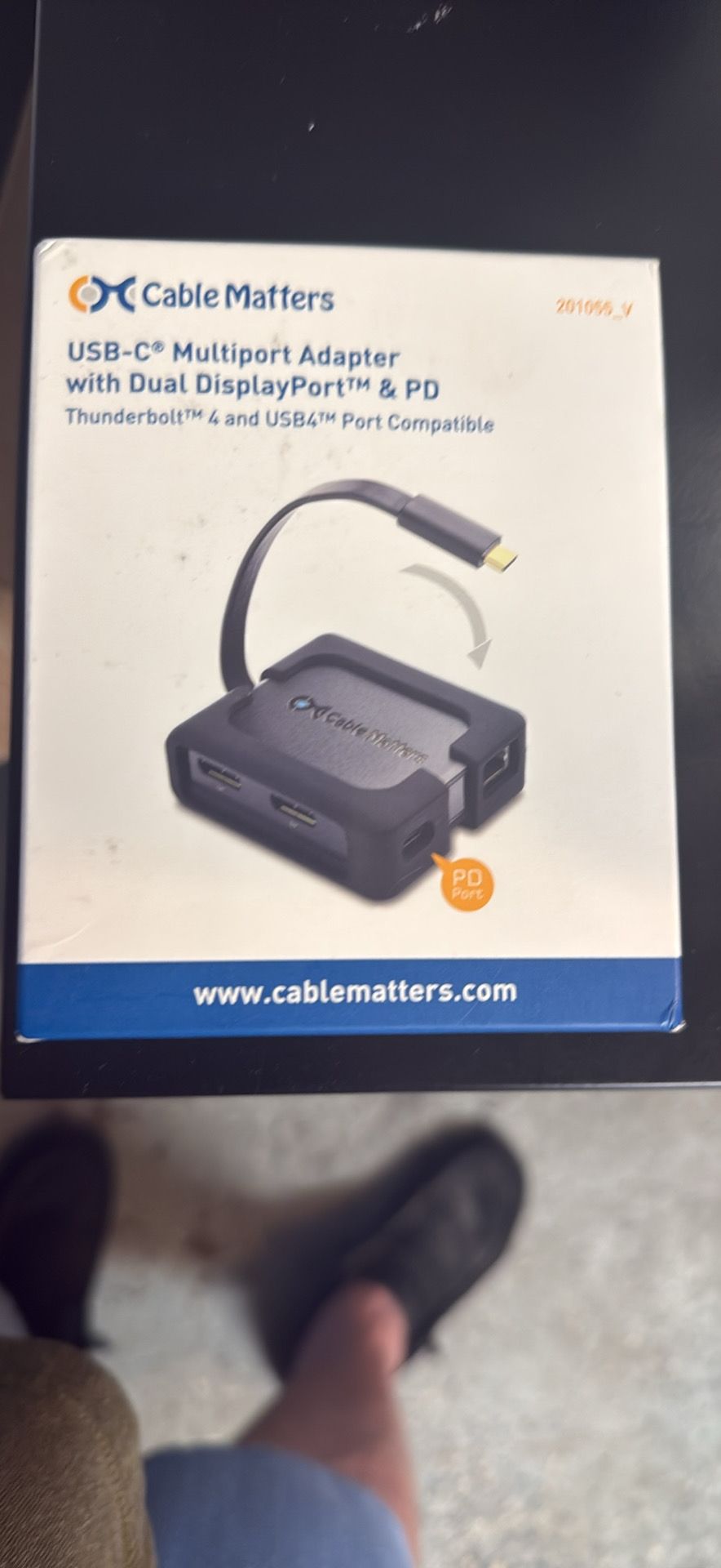 USB-C multiport Adapter with dual display &PD