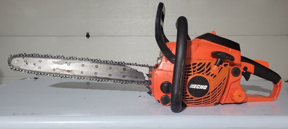 Echo CS-400 16in Chainsaw