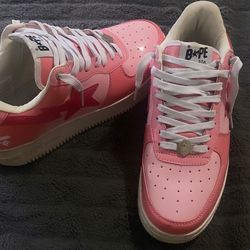pink bapestas 