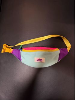 Colorful Fanny