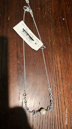 Woman/girls fashion necklace from Macy's