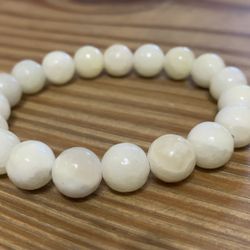 White crystal stone bracelet