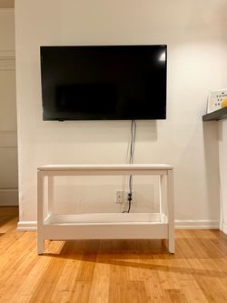 IKEA HAVSTA White Console Table / Narrow Entryway Table