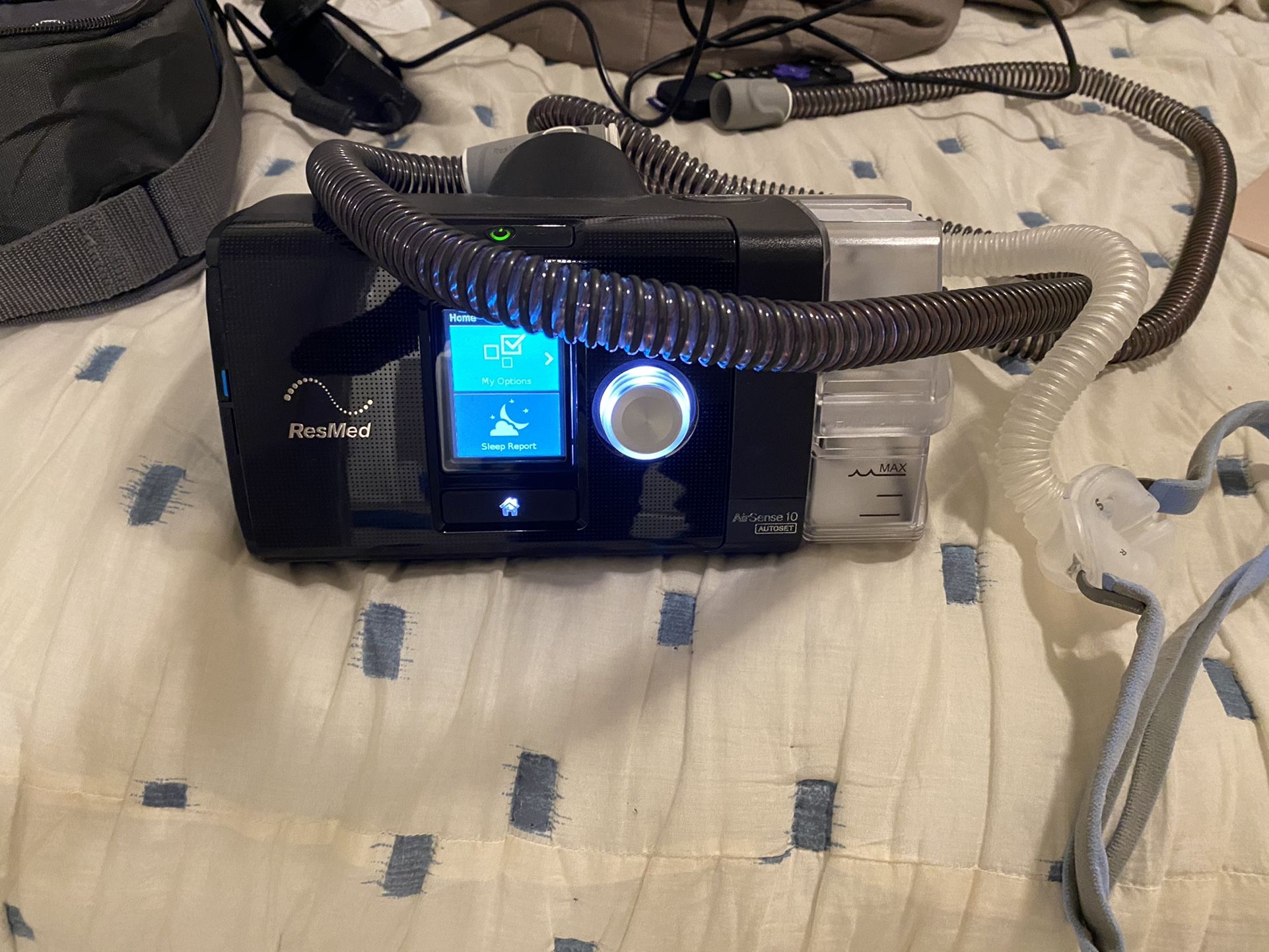 ResMed AirSense 10 Autoset CPAP Machine With Nasal Pillows