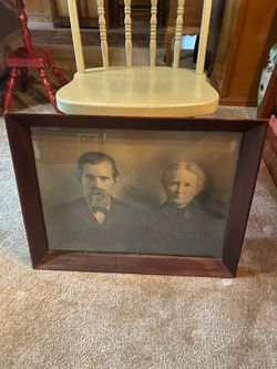 Photo Framed Vintage Couple