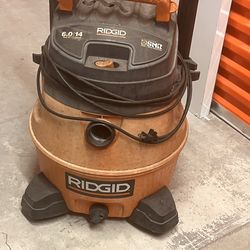 Large vacuum cleaner