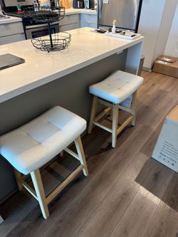 Bar stool chairs