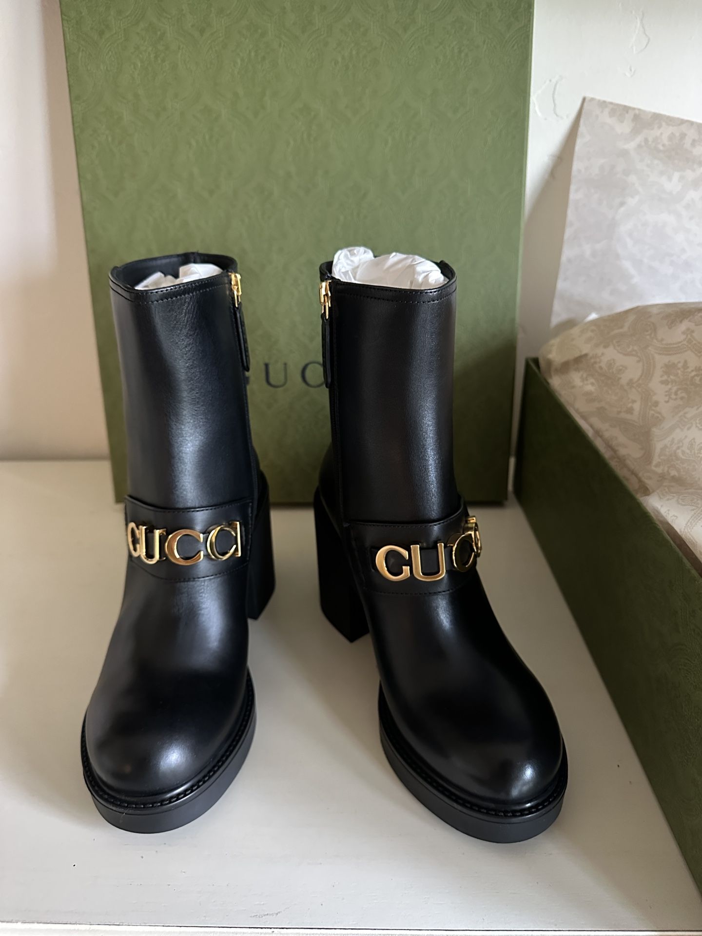 Women’s Designer Gucci Flores Ankle Boots - Authentic In The Box Never Worn