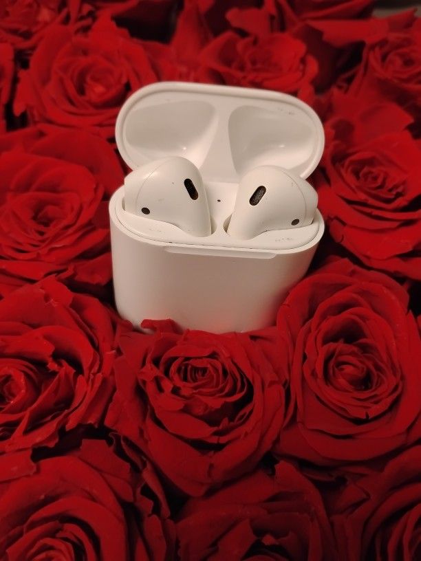 Apple Airpods 1st Gen 