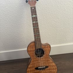 Tenor Luna Ukulele 