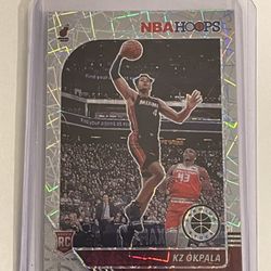 2019-20 NBA Hoops Premium Stock KZ Okpala Laser Prizm Rookie RC #226 Heat