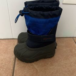 Toddler Snow boots Size 8c