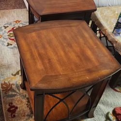 Corner Table 3 Same Size