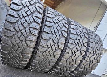 275 70 R 18 Goodyear tires en perfectas condiciones de Vida