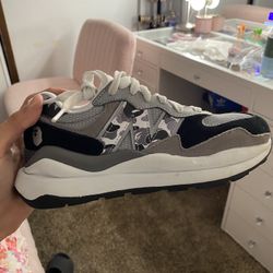 Bape/new balances size 5 in women