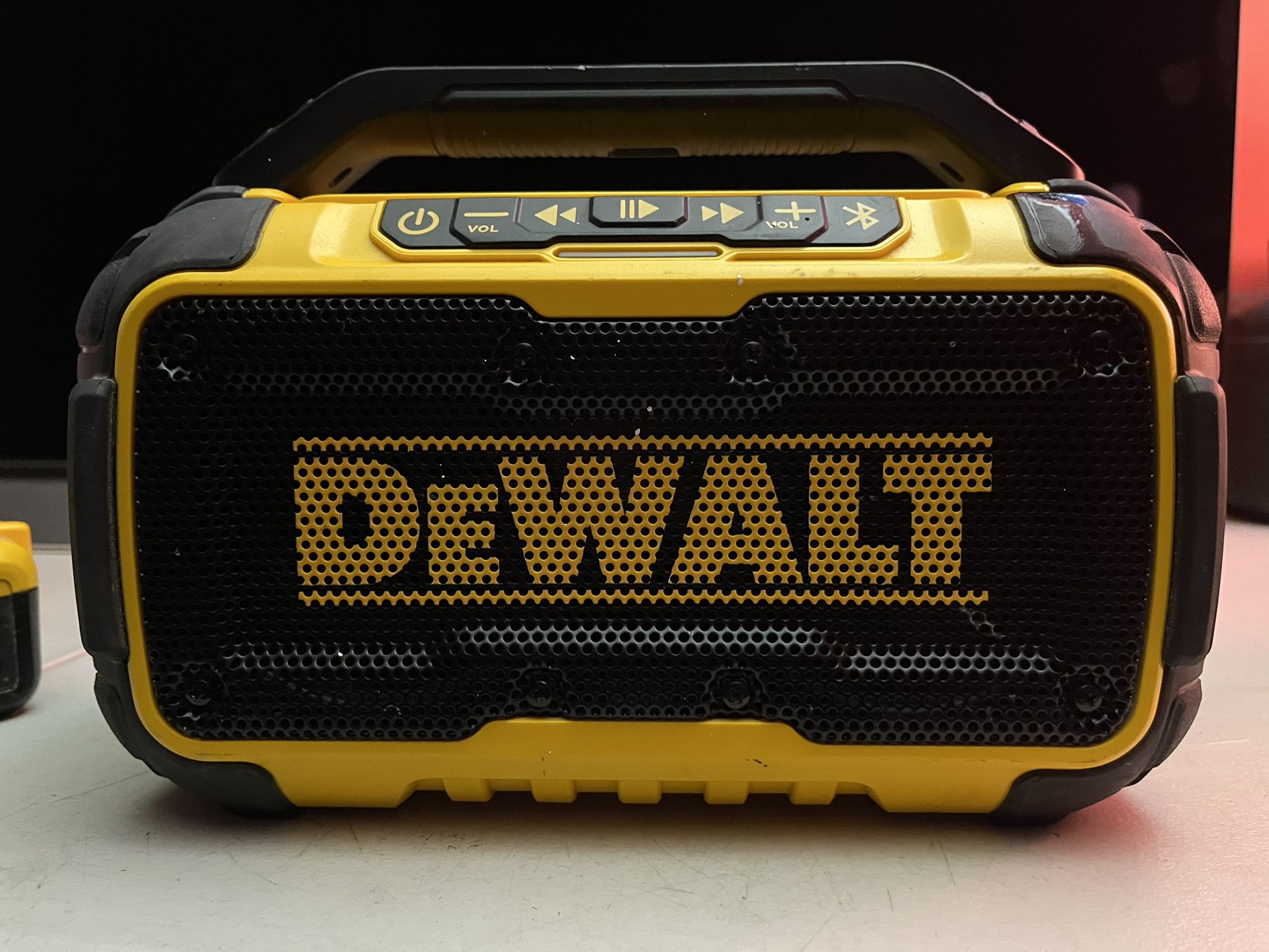 Dewalt Bluetooth