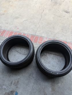 Toyo Celsius sport tires 275/35R20 tired