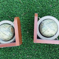 Vintage Hong Kong Globe Bookends, 1970s, Set of 3

