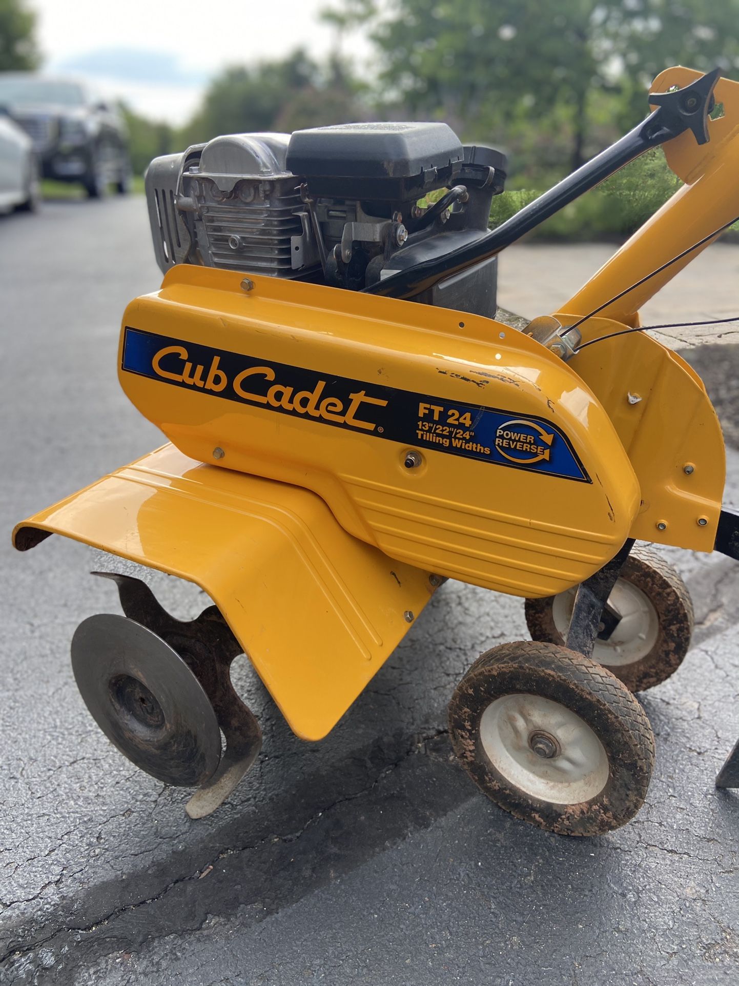 Cub Cadet FT 24 Garden Tiller TESTED & WORKING