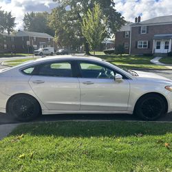 Ford Fusion 
