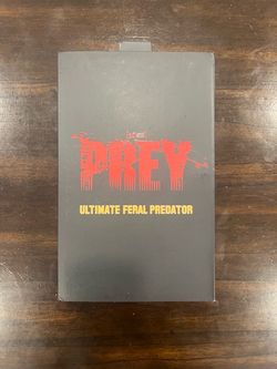 NECA Prey Feral Predator Figure