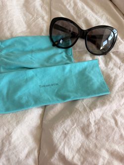 Tiffany’s women Glasses