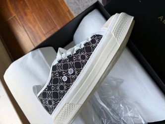 Amiri Stars Low-Top Sneakers White Black ask for your size please $250 each