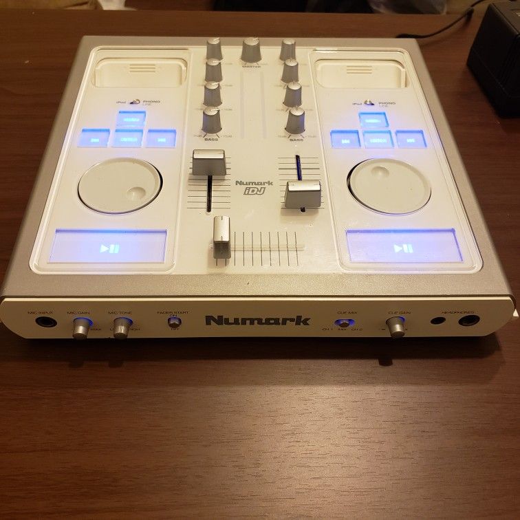 Numark idk Mixer