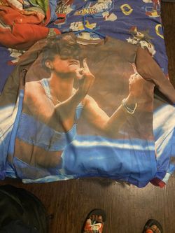Rihanna sweater