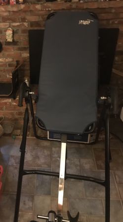 Teeter hang ups inversion table