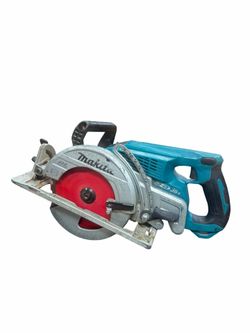 Makita XSR01 7 1/4" Cordless Saw 36V W/ 2 Battery